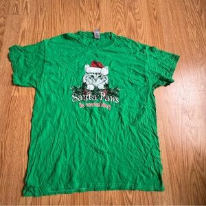 Men’s Green Santa Paws Cat T-Shirt L